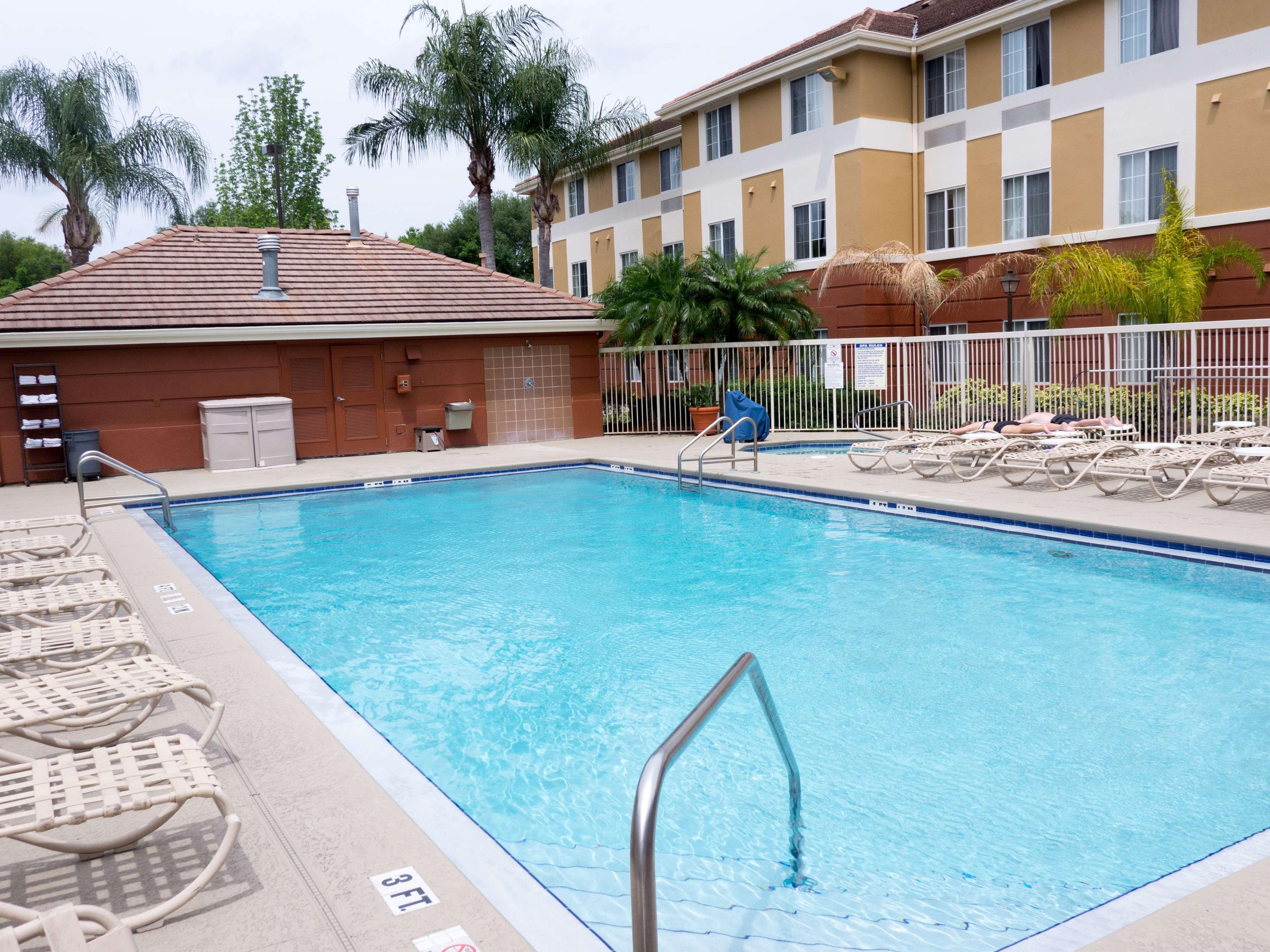 Extended Stay America Suites - Orlando - Convention Center - Universal Blvd Williamsburg Ngoại thất bức ảnh