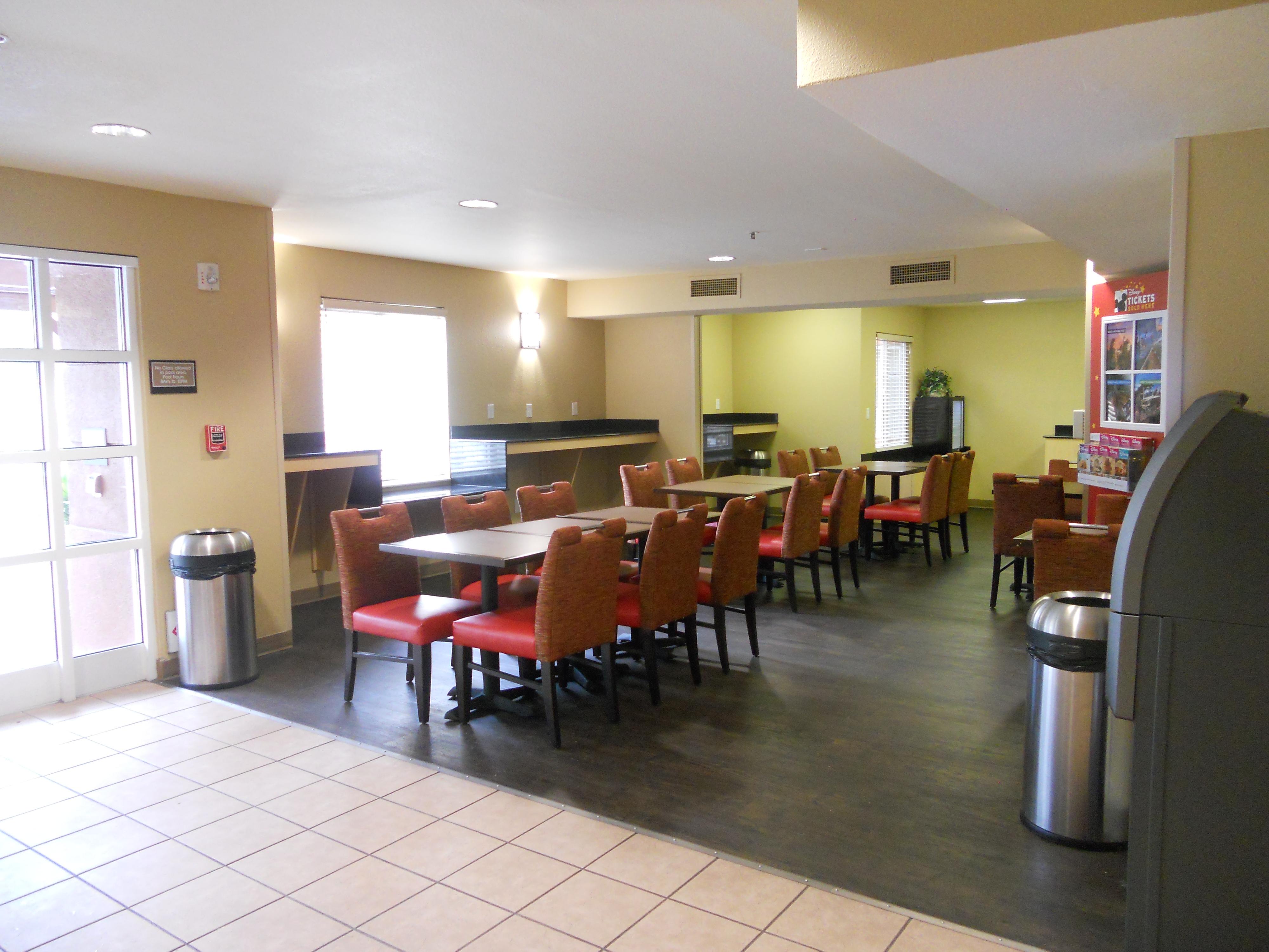 Extended Stay America Suites - Orlando - Convention Center - Universal Blvd Williamsburg Ngoại thất bức ảnh