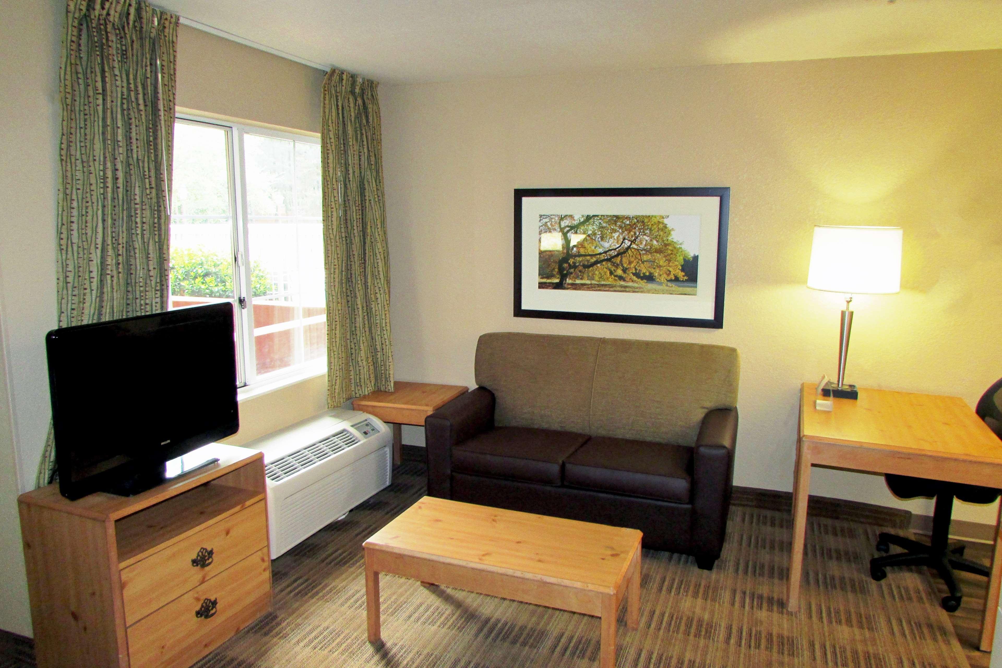 Extended Stay America Suites - Orlando - Convention Center - Universal Blvd Williamsburg Ngoại thất bức ảnh