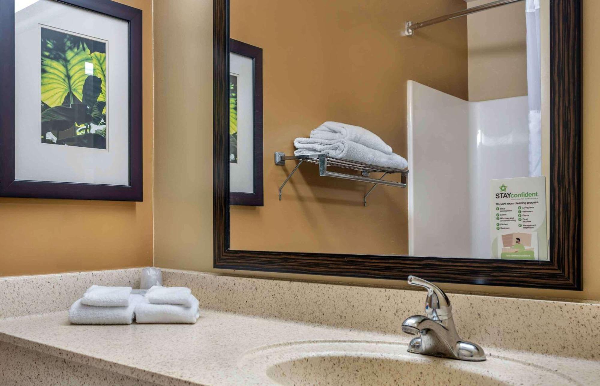 Extended Stay America Suites - Orlando - Convention Center - Universal Blvd Williamsburg Ngoại thất bức ảnh