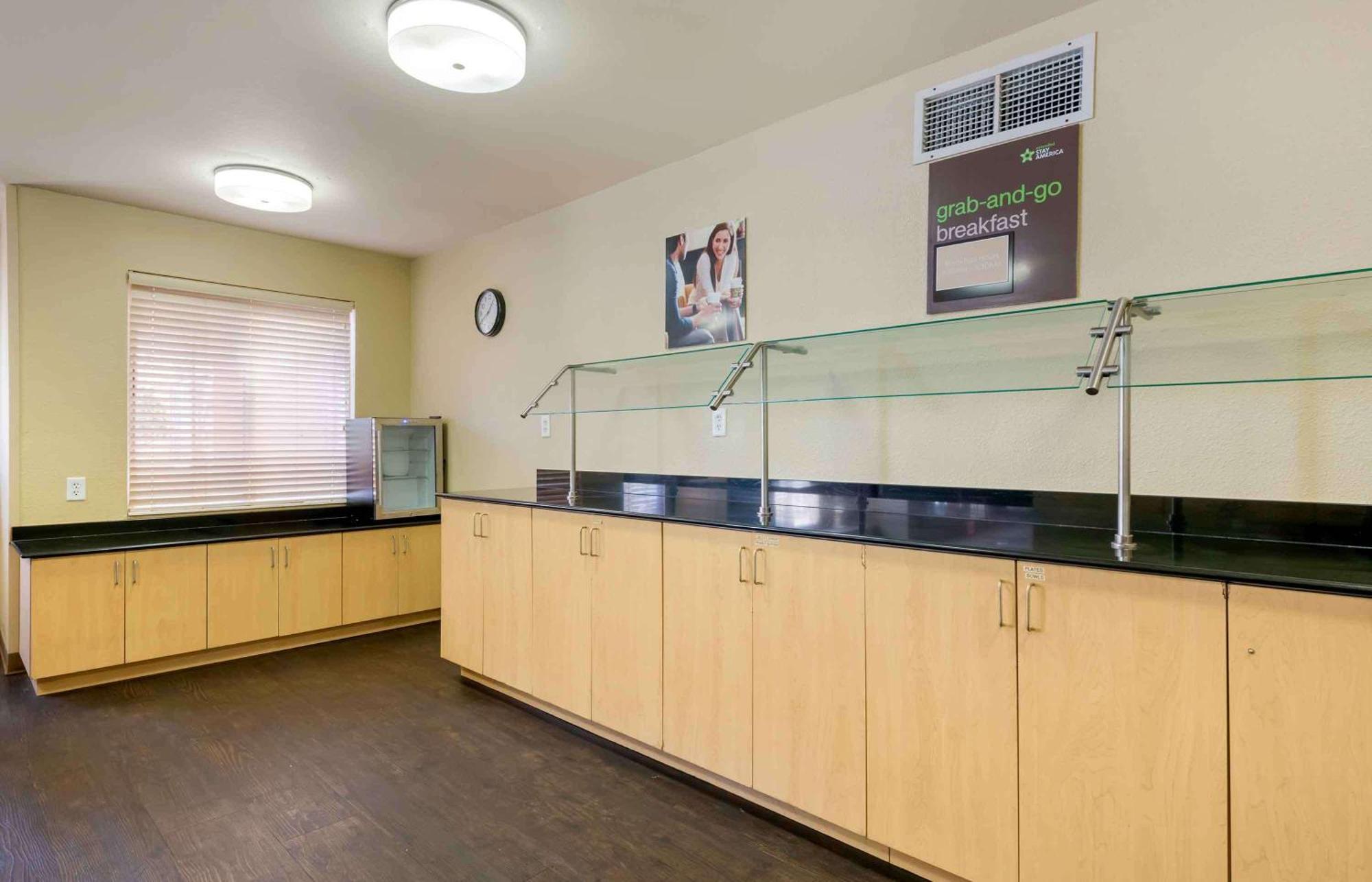 Extended Stay America Suites - Orlando - Convention Center - Universal Blvd Williamsburg Ngoại thất bức ảnh